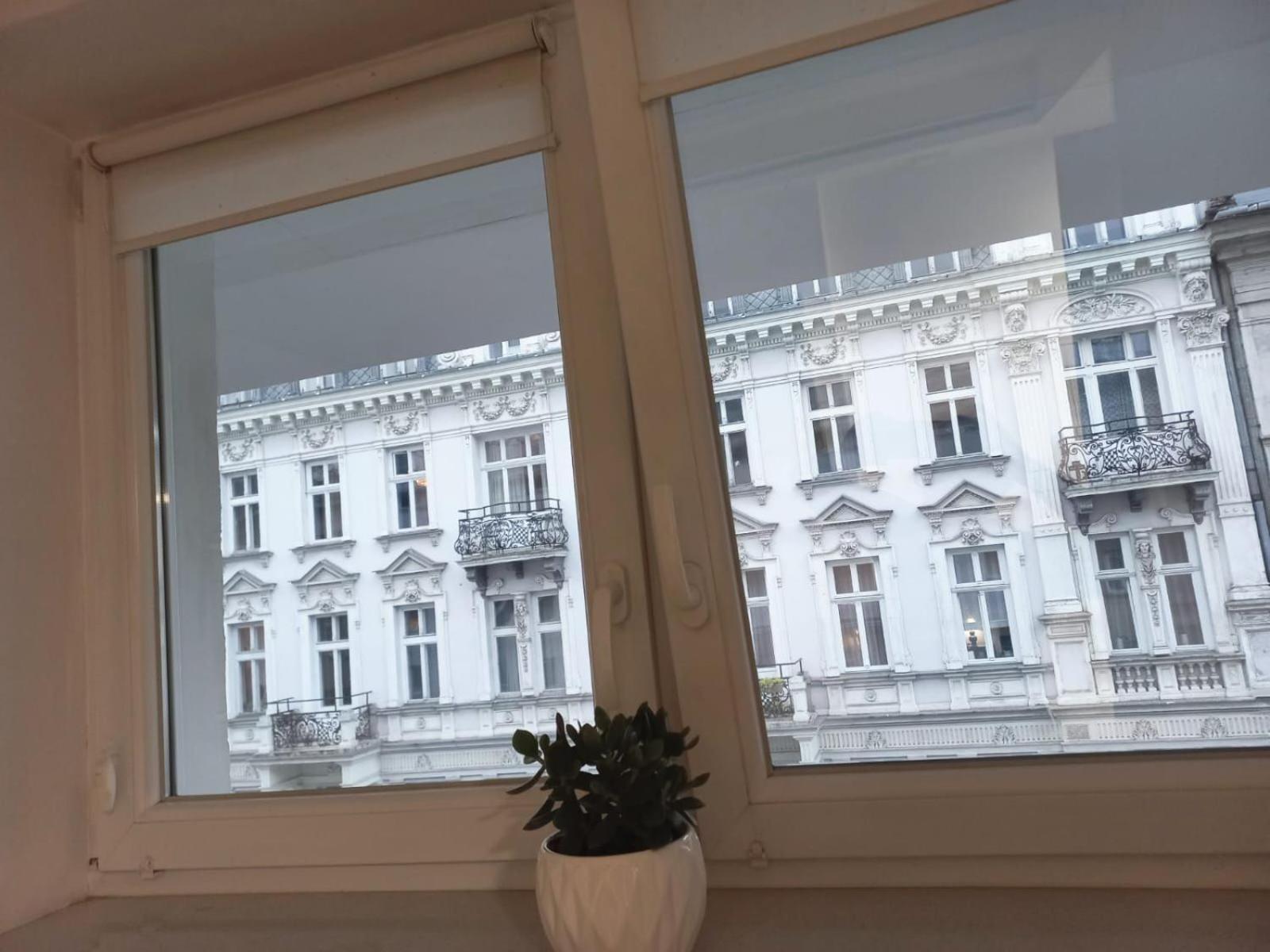 Nowogrodzka Central Apartment Warsaw Exterior photo